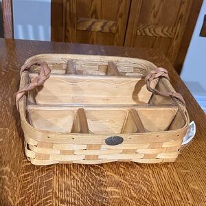 Peterboro Woven Basket with plastic liner, removable divider and Handles
